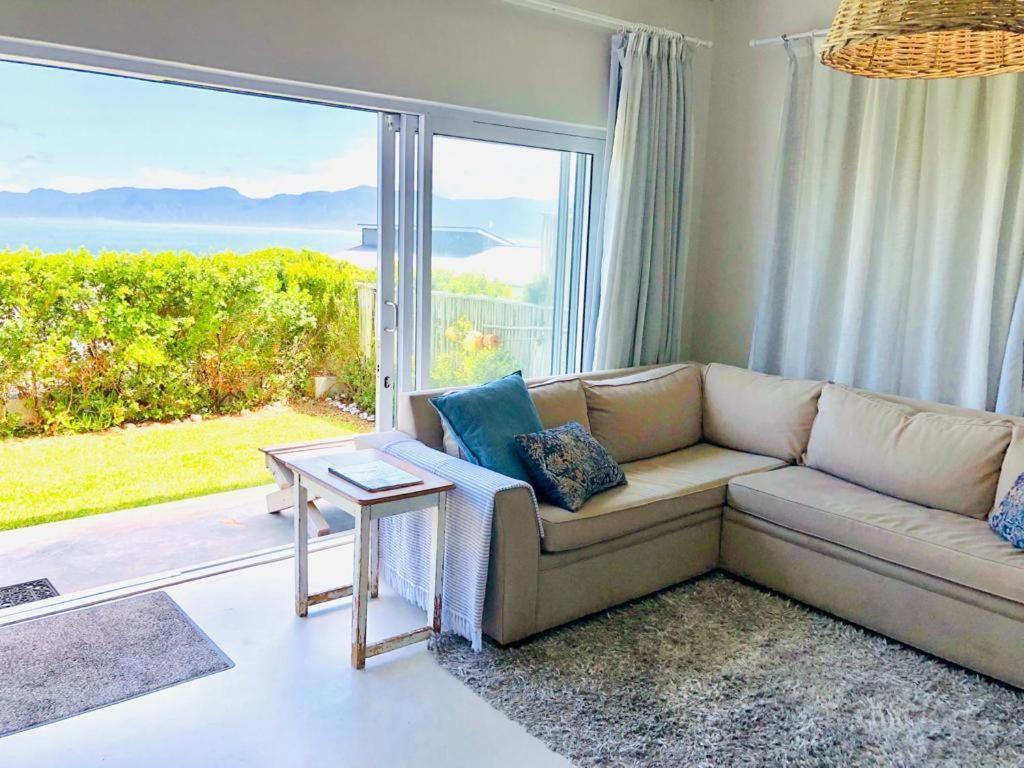 Self Catering Apartment - De Kelders Esterno foto